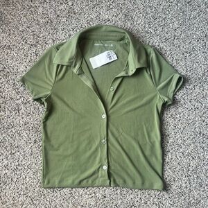 Abercrombie NWT Top